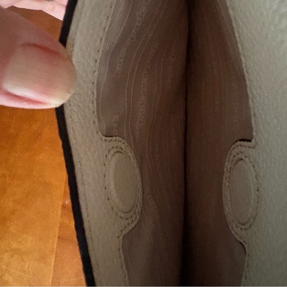 Kate Spade New York Hudson Pebbled, Leather Crossbody Bag - Picture 4 of 7